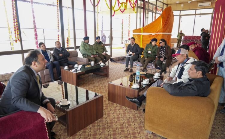  Arrangements for the Sacred Buddha Relics Exposition at Jive-Tsal