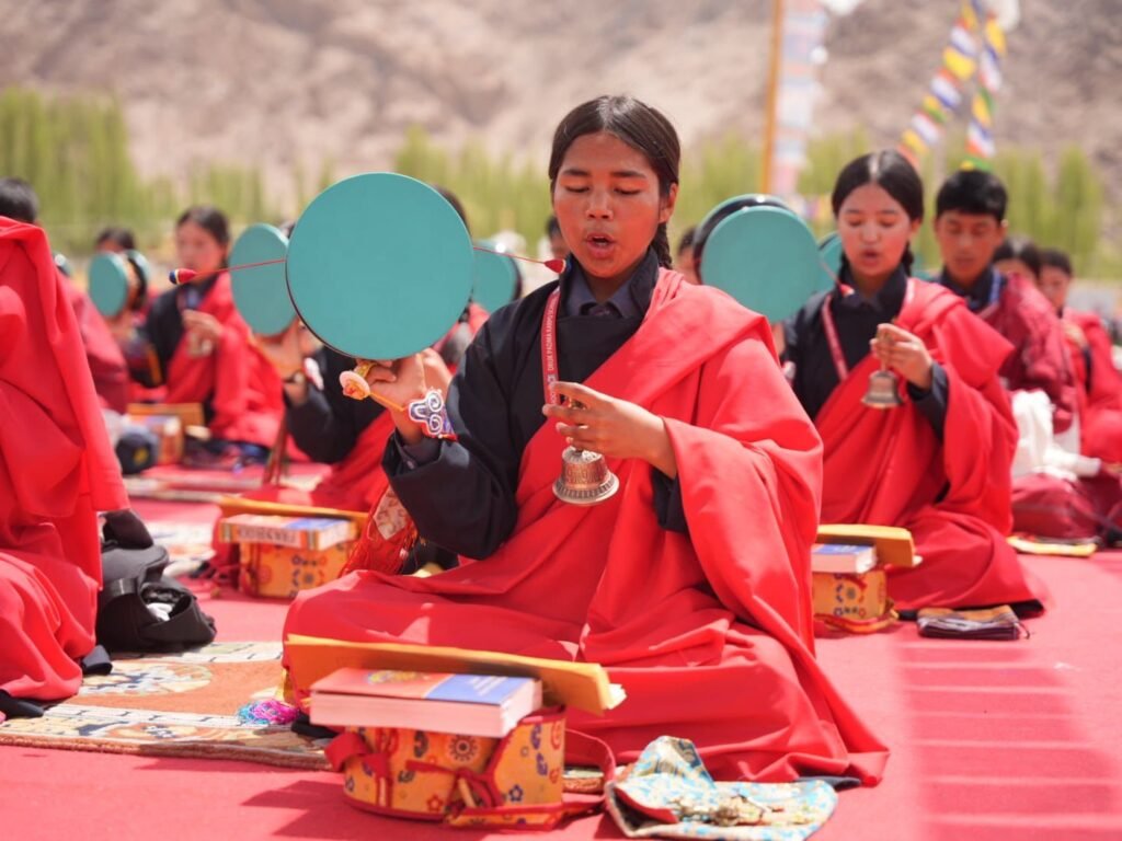Chöd Prayer Ceremony Presented by Druk Padma Karpo School