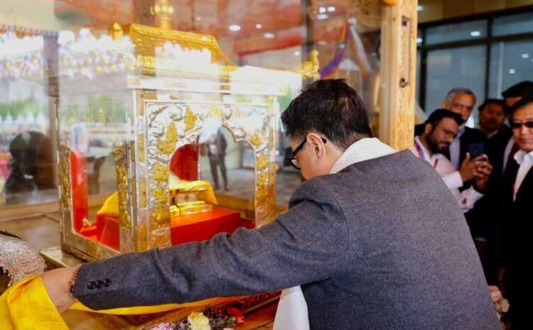  Union Minister Kiren Rijiju visits Jivetsal Choglamsar for Holy Buddha Relics Exposition