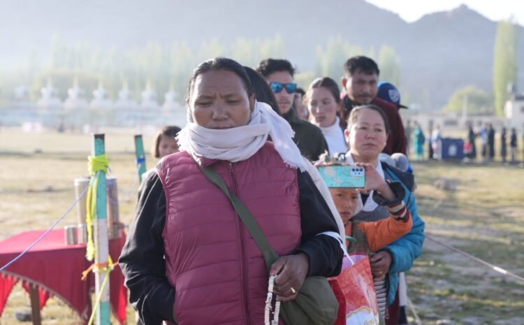  Tibetan, Tamang and Sherpa Communities Pay Veneration as Sacred Relic Exposition at Jivetsal Draws around 7000 Devotees on the Seventh day
